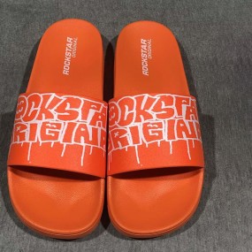 Slippers personaliseren | Eigen ontwerp en logo bedrukk...