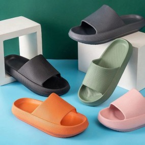 Goedkope slippers bedrukken | Slippers met eigen ontwer...