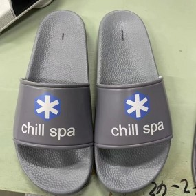 Slippers laten maken met bedrijfslogo | Relatiegeschenk...