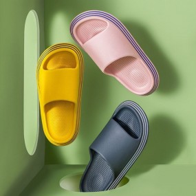 Slippers met logo bedrukken | Slippers laten bedrukken ...